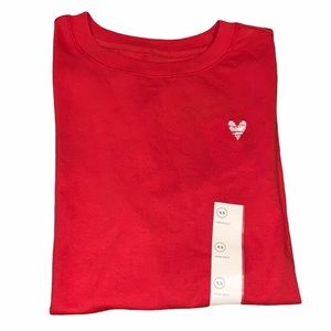 Universal Thread Embroidery heart shirt
